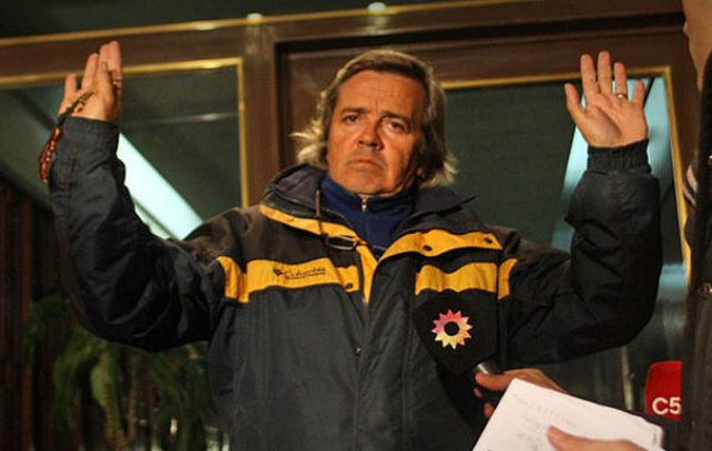 El resultado del peritaje en el auto del padrastro arrojó que la sangre hallada en el asiento del acompañante no es de Angeles sino de un familiar de ella.