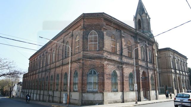 Tras la venta. De la antigua edificación de Paraguay e Italia de Paraná