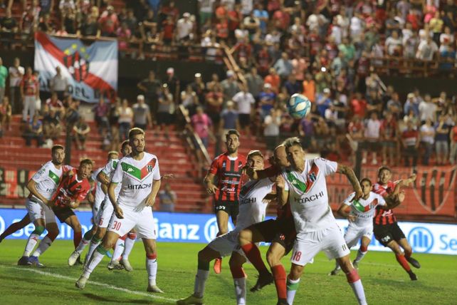 Con 10 hombre