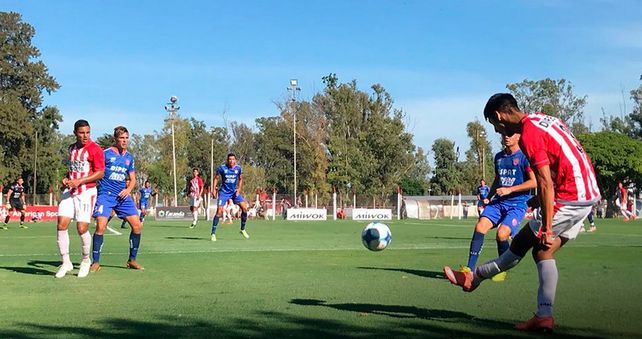 Unión volvió a ganar y es escolta en Reserva