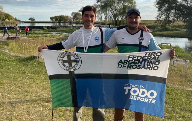 Dos rosarinos necesitan una mano para poder cumplir el sueño de jugar un Mundial
