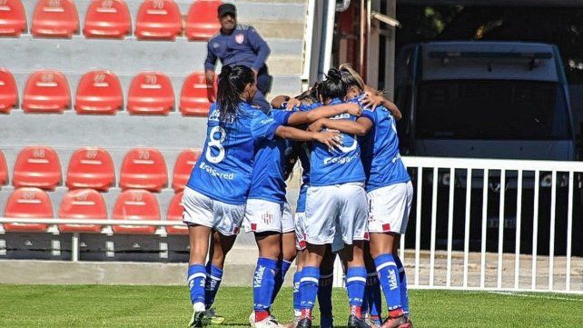 Unión sumó su segunda victoria ante Estudiantes y es puntero e invicto del Torneo de Primera B.