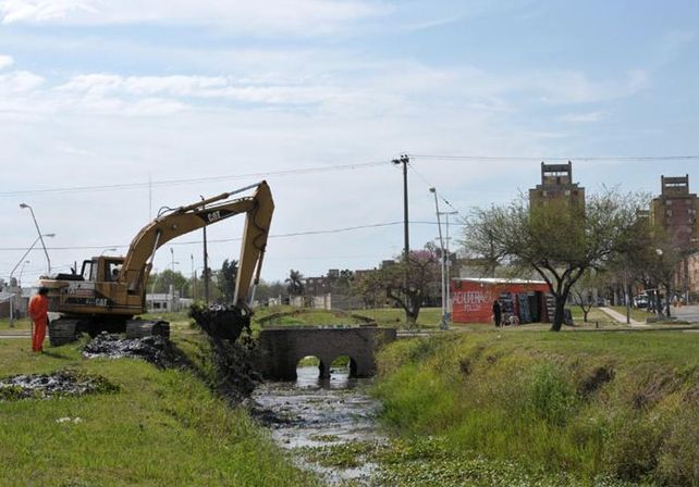 Inversión millonaria del Municipio en mantenimiento de desagües y canales
