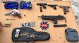 Un arsenal en Las Flores: hallaron una ametralladora, 117 balas y otras seis armas