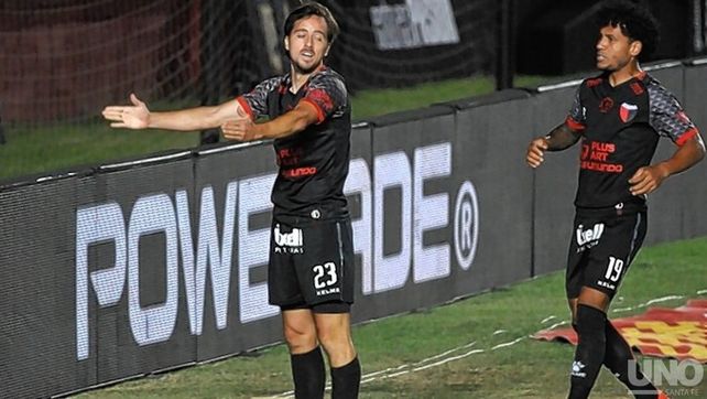 Colón está muy cerca de acceder a la zona Campeonato