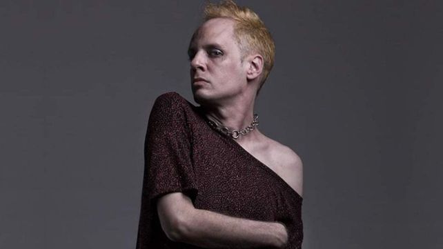 “La idea es recrear el espíritu de la intensidad que transmitía un show de Bowie en vivo