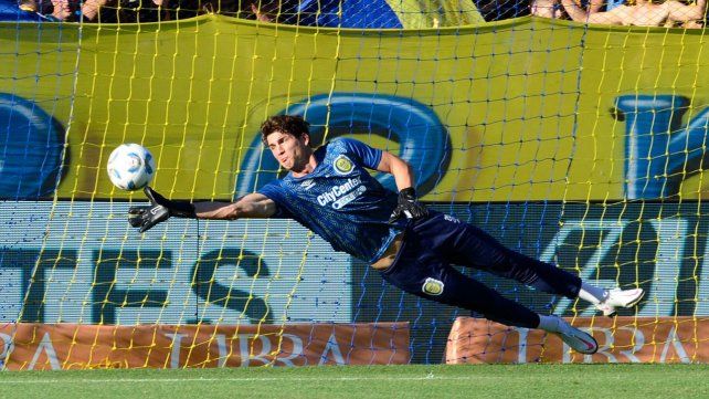Axel Werner lleva cuatro partidos en el primer equipo canalla y todos los jugó en 2024.