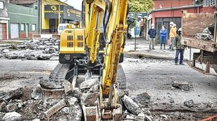 Obras en calle Beruti: pavimento y desagües en una arteria que conecta a 5 barrios