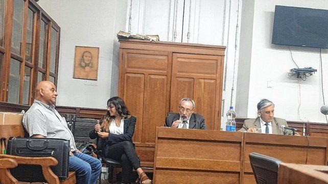 Antes de finalizar el juicio por abusos, Constantino se declaró inocente