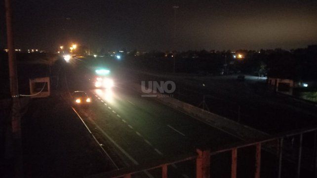 Bajada Distéfano: un automóvil embistió a dos hermanas de 11 y 20 años, que salvaron su vida de milagro