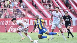 Central lo jugó de menos a más y logró hacer un buen negocio en La Paternal