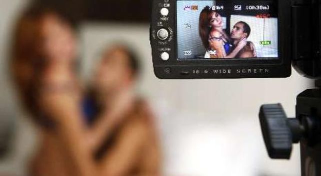 Presentaron un proyecto de ley para castigar con la cárcel el porno venganza