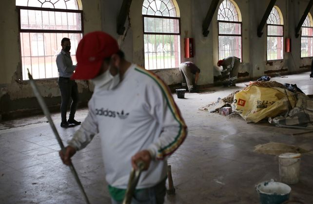 El objetivo es poner en valor m&aacute;s de 100 edificios que son de la Municipalidad.