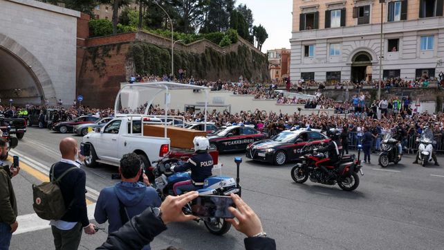 Las imágenes más emotivas del funeral del papa Francisco en la Plaza de San Pedro