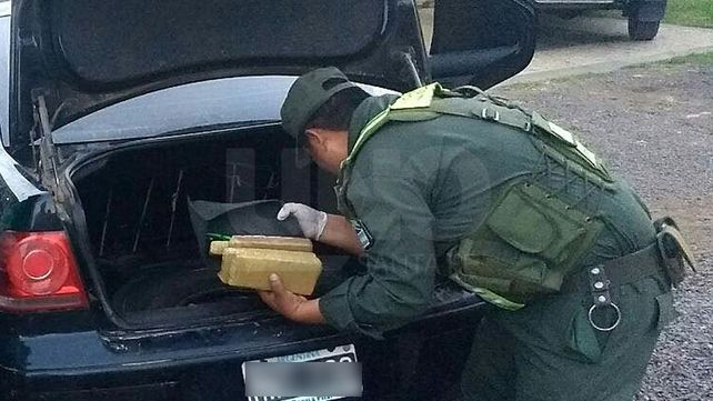 Tres integrantes de una misma familia presos por transportar droga