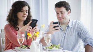 Diez claves para detectar si una persona es adicta a las redes sociales