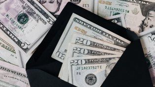 El dólar blue mantiene la tendencia alcista desde hace tres semanas de manera consecutiva mientras se suceden los controles en las cuevas de la City porteña&nbsp;