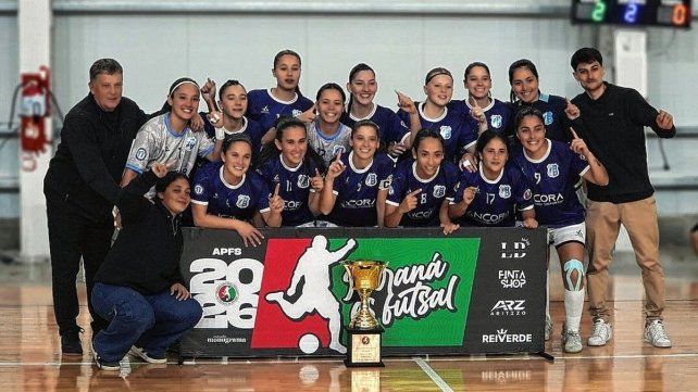 Mariano Moreno se adjudicó el Torneo Apertura de la división Elite Femenina del futsal paranaense. La Pluma celebró su sexta conquista.