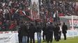 polemica entre los hinchas de newells, que quieren el banderazo, y la provincia, que no lo quiere