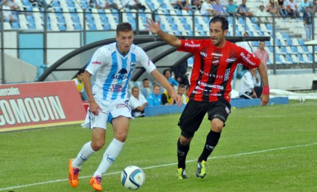 El equipo de Pergamino viene de perder dos finales por el ascenso a la Primera Nacional, una de ellas ante Gimnasia y Tiro de Salta.