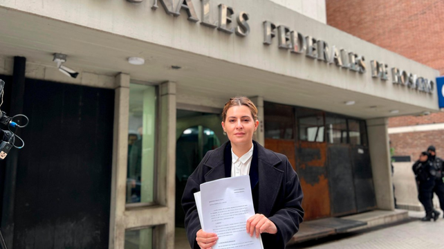 Lionella Cattalini en los Tribunales Federales de Rosario
