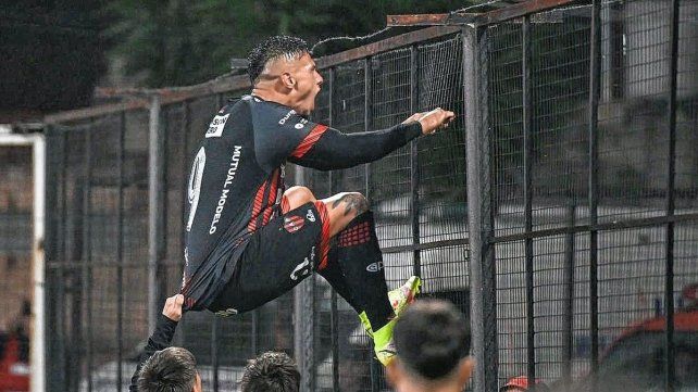 Alan Bonansea está cerca de ser refuerzo de Colón.