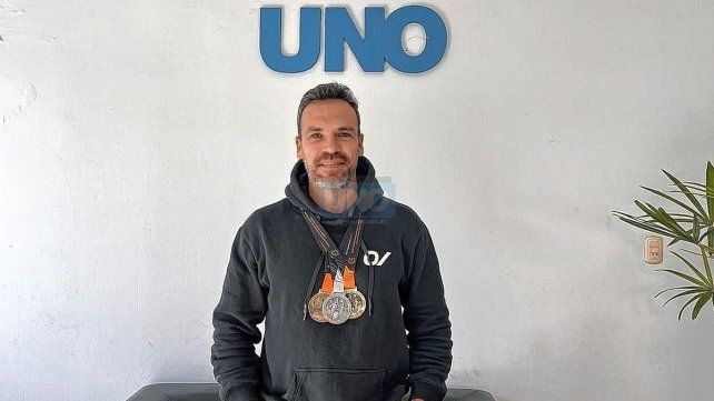 Juan Rodighero conquistó dos títulos nacionales en los 110 y 400 metros con vallas en Buenos Aires. Además cosechó dos medallas más.