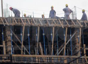 Construcción: la venta de insumos retrocedió un 12,1% en mayo
