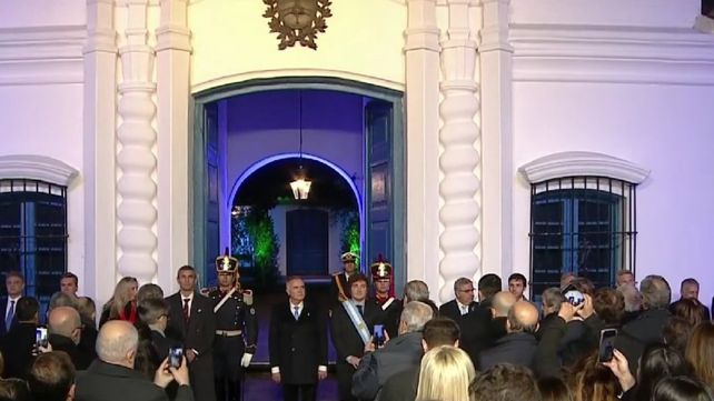 Milei ya está en la Casa de Tucumán para firmar el Pacto de Mayo