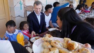 Macri dio marcha atrás con el recorte a las asignaciones familiares