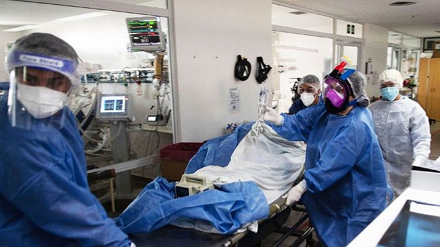 Covid-19: en Paraná internan hasta 20 pacientes por día