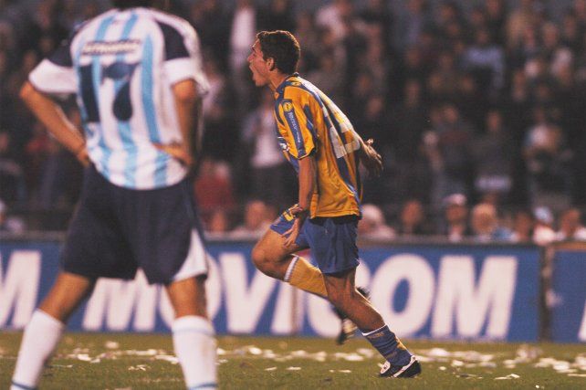 El inicio de la leyenda. El primer grito de Ruben fue en 2004 ante Racing.