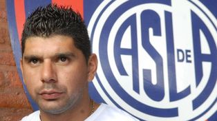Néstor Ortigoza sigue en el ojo de la tormenta.