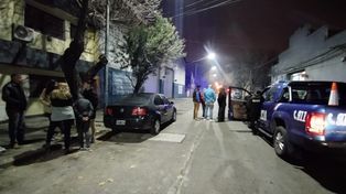 El tiroteo fue en San Lorenzo y Perú, en zona oeste. Un delincuente resultó herido y dos cómplices fueron detenidos poco después.&nbsp;
