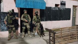 Tres hombres fueron detenidos y serán acusados, en principio, el próximo miércoles como miembros de la banda de Riquelme.
