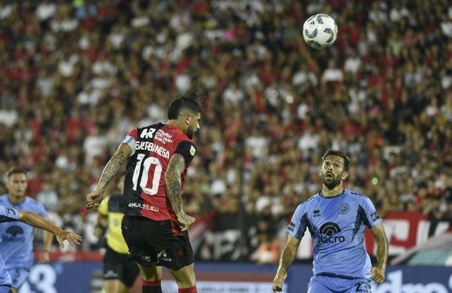 Newells ganó ante su gente en la vuelta al Coloso y sigue invicto y puntero
