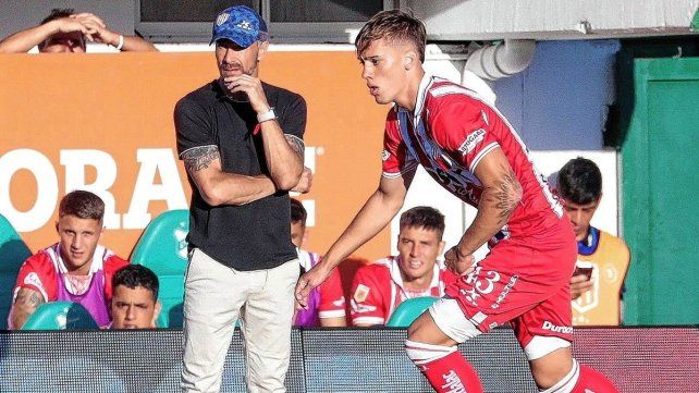 Mirá el posteo de Unión por el debut de Emilio Giaccone