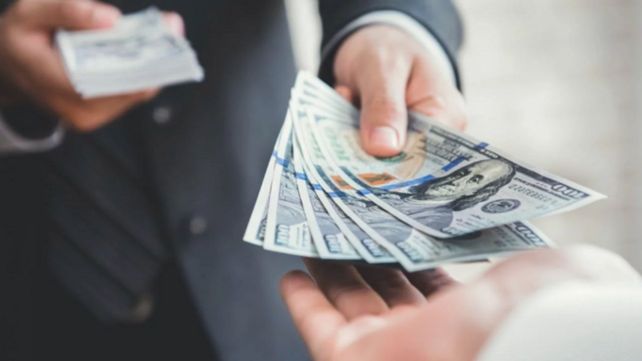 Estafa. Las inversiones en dólares prometían altas tasas de interés.
