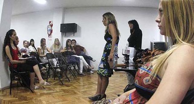 Argentinas con implantes defectuosos exigen indemnizaci&oacute;n a Francia