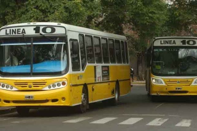 El transporte urbano de pasajeros ya funciona con frecuencias normales