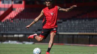 El juvenil Thiago Gigena está entre los concentrados de Newells.