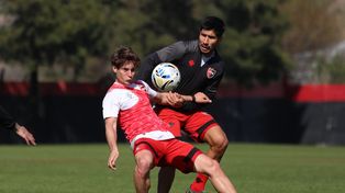 Newells consiguió un triunfo ante Sportivo Las Pareja, en un amistoso en Bella Vista.