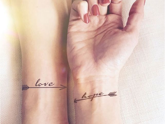 Tatuajes temporales increíblemente románticos