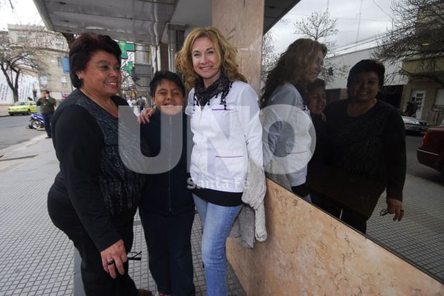 Kiara nació en la calle y conmovió a todo el país