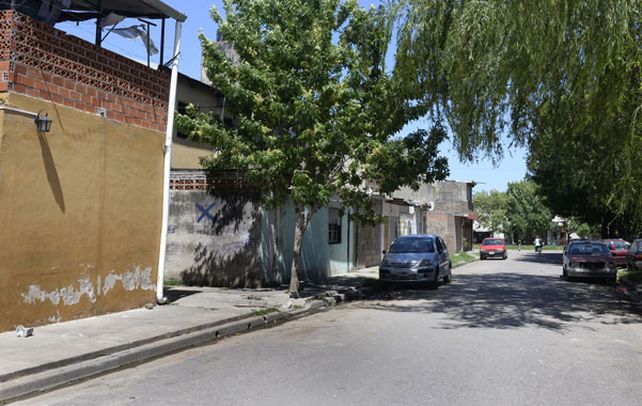 barrio hipotecario. Lator fue asesinado en la puerta de un pasillo de la cortada Pasotti al 6000