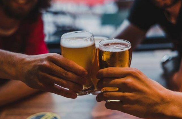 Ocho bares multados y 50 notificaciones por falta de prevención