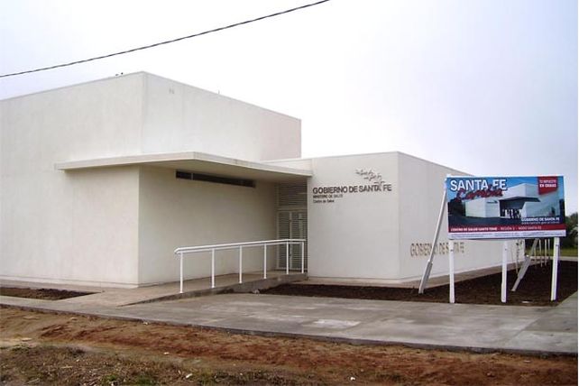 La provincia inaugura el centro de salud número 50 en Laguna Paiva