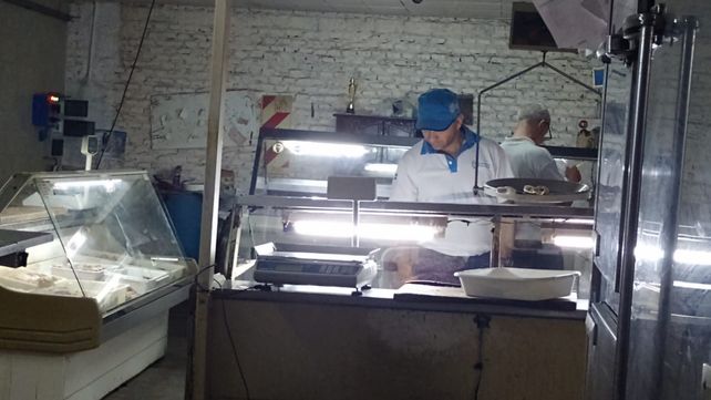Secuestraron más de media tonelada de carne en mal estado en un local de Fisherton.