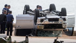 Cayeron a un lago con la camioneta y murieron los padres y los tres pequeños hijos