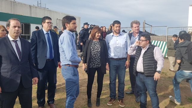 Bullrich: Venir acá es para nosotros una forma de demostrar que queremos cuidar a la gente de este barrio